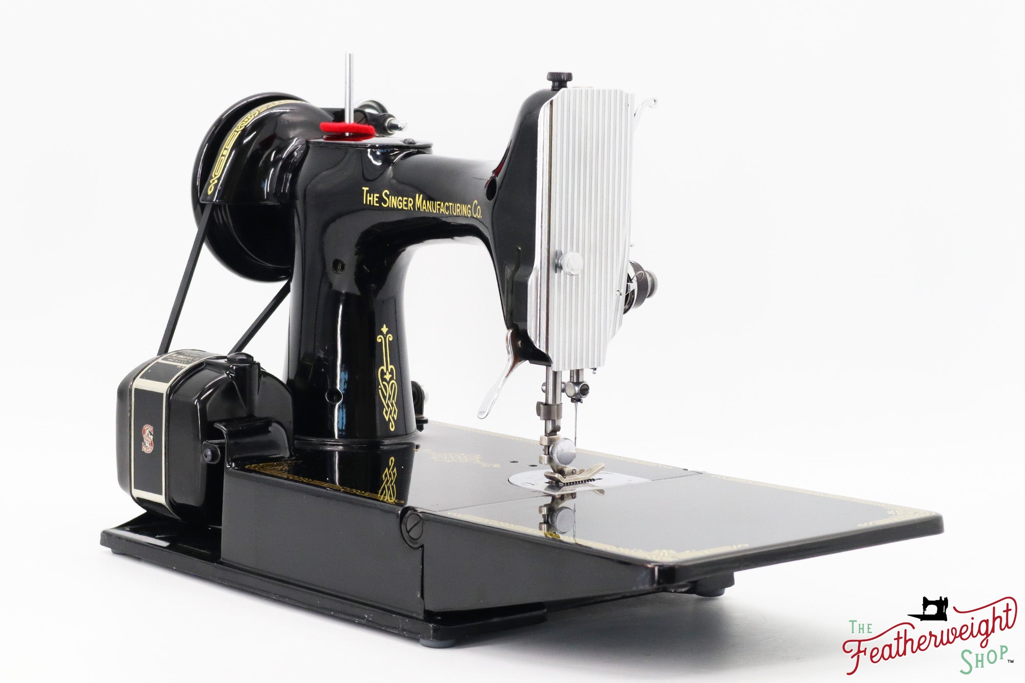 Singer Featherweight 221 Sewing Machine, AL550*** - 1953