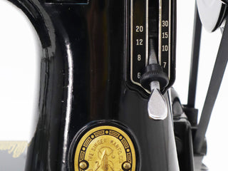 Load image into Gallery viewer, Singer Featherweight 221 Sewing Machine, AL550*** - 1953