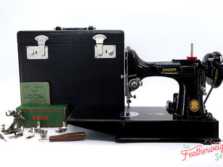 Load image into Gallery viewer, Singer Featherweight 221K Sewing Machine, EH891***