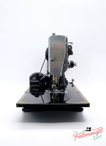 Singer Featherweight 221K Sewing Machine, EH891***
