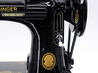 Load image into Gallery viewer, Singer Featherweight 221K Sewing Machine, EH891***