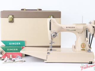 Load image into Gallery viewer, Singer Featherweight 221J Sewing Machine, Tan - JE156***