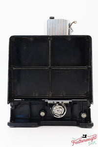 Singer Featherweight 221 Sewing Machine, AL170*** - 1952