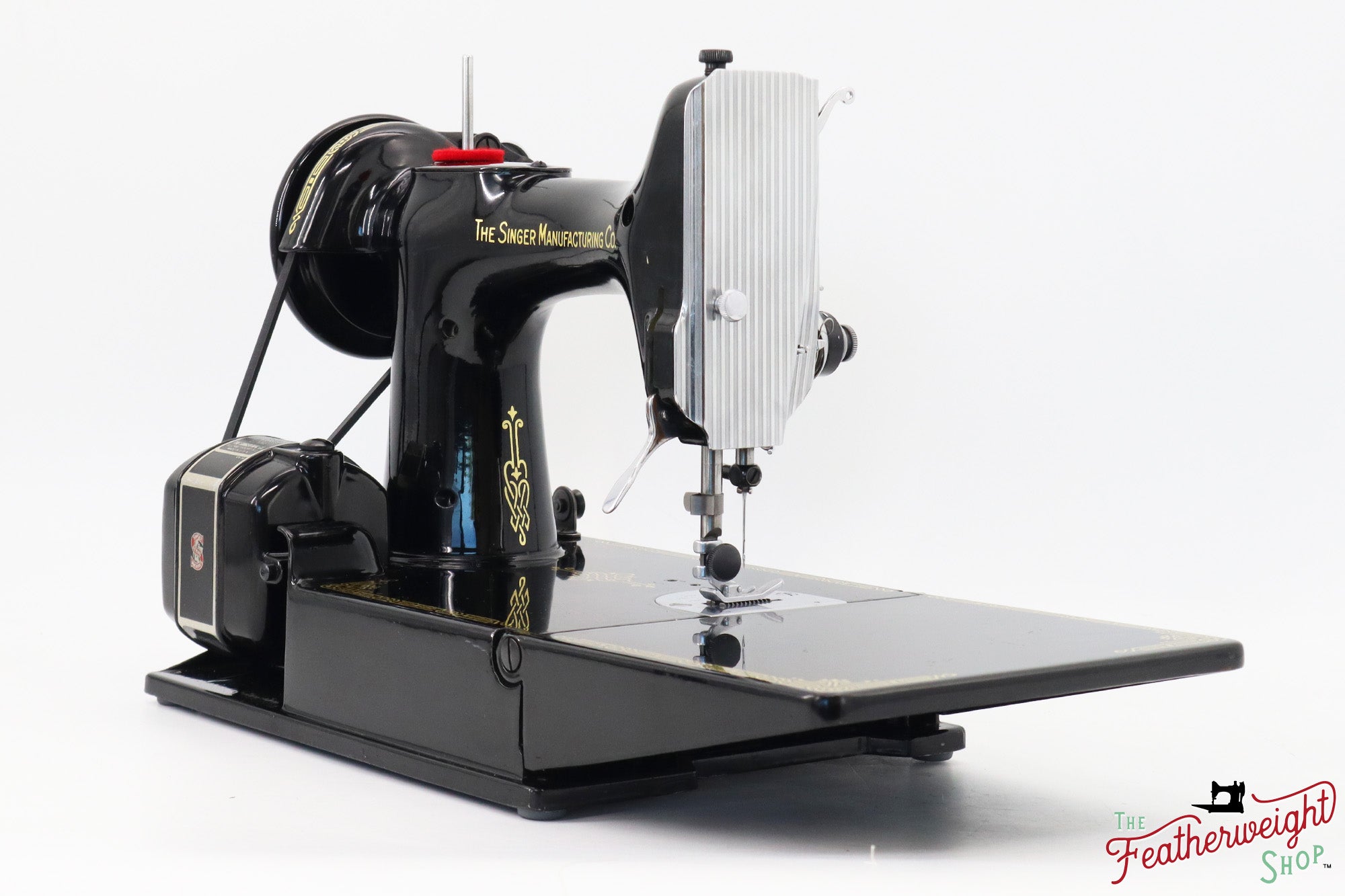 Singer Featherweight 221 Sewing Machine, AL170*** - 1952