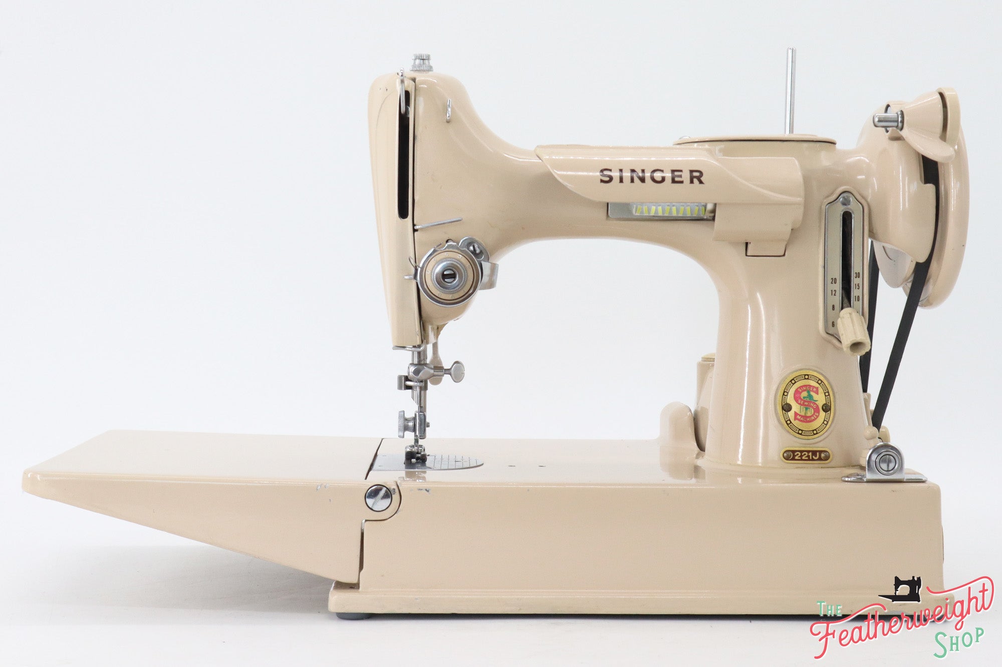 Singer Featherweight 221J Sewing Machine, Tan - JE156***