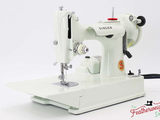 Load image into Gallery viewer, Singer Featherweight 221K Sewing Machine, British WHITE EV970***