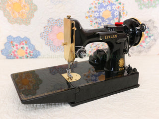 Load image into Gallery viewer, Singer Featherweight 221 Sewing Machine, AL721*** GOLD PLATED!!!