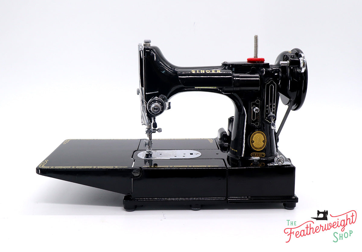 Singer Featherweight 222K Sewing Machine EK3213**