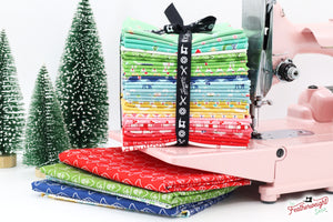 Fabric, Cozy Vintage Christmas FAT QUARTER Bundle + PANELS by Lori Holt