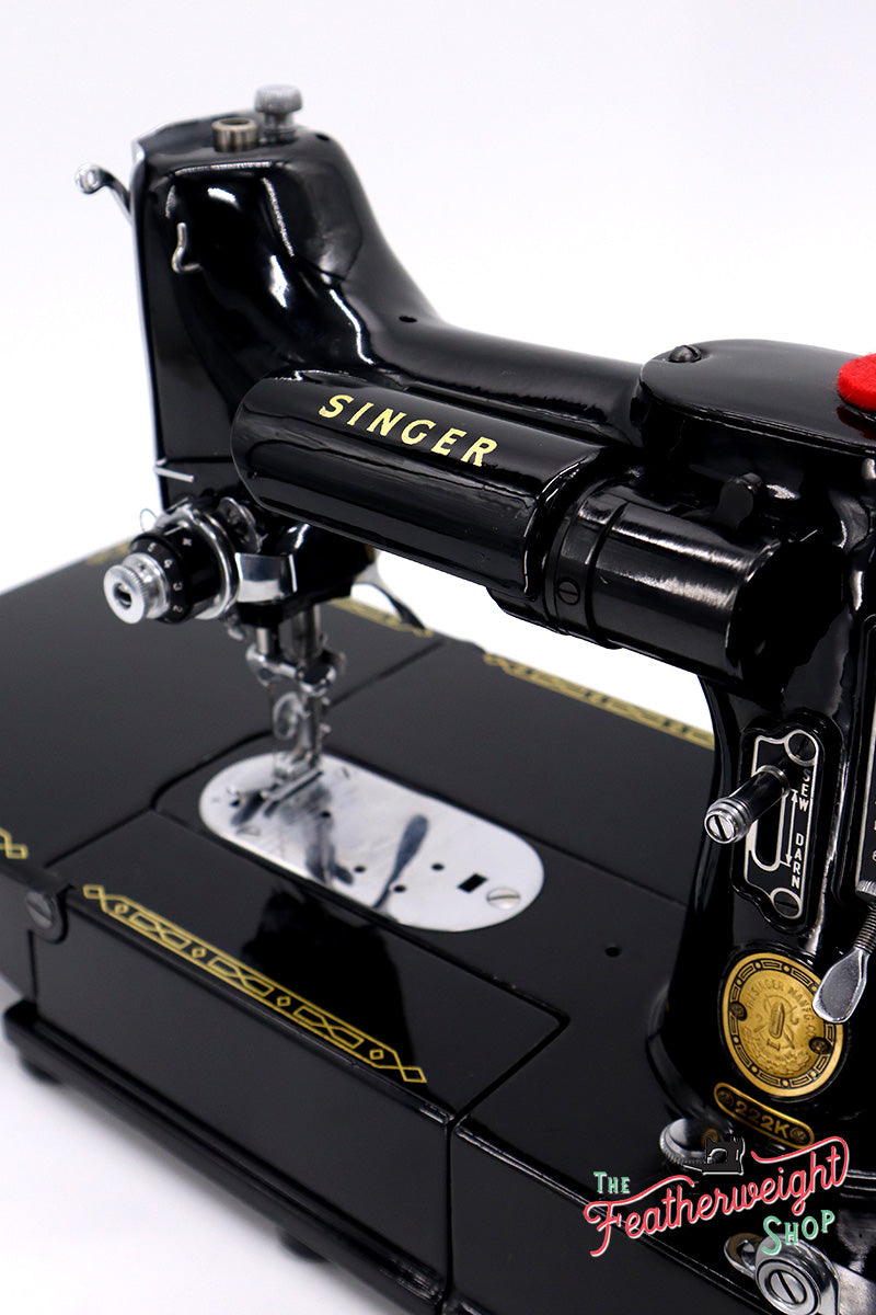 Singer Featherweight 222K Sewing Machine EK3213**