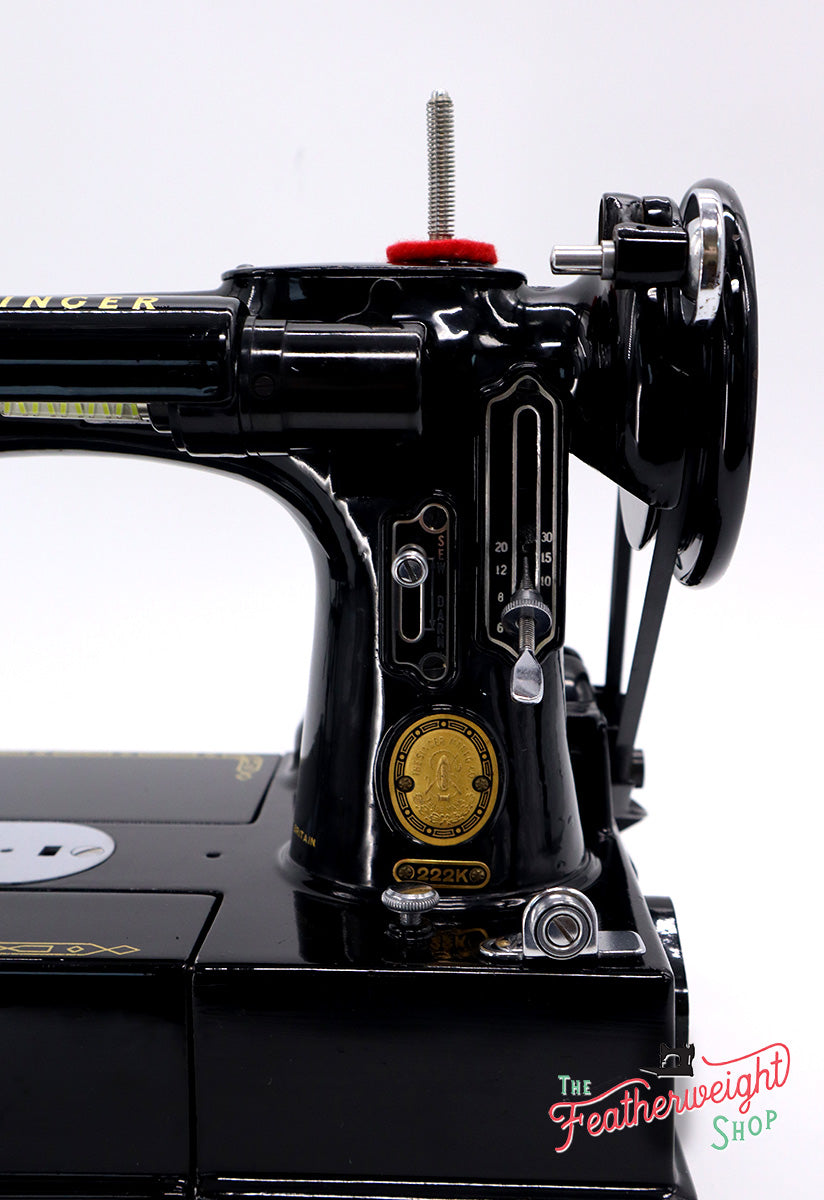 Singer Featherweight 222K Sewing Machine EK3213**