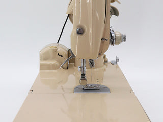 Load image into Gallery viewer, Singer Featherweight 221 Sewing Machine, TAN JE158***