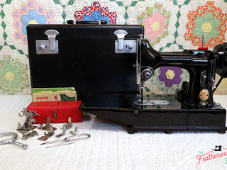 Load image into Gallery viewer, Singer Featherweight 222K Sewing Machine, RED &quot;S&quot; EP759***