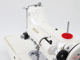 Load image into Gallery viewer, Singer Featherweight 222K - EJ223*** - Fully Restored in Cloud