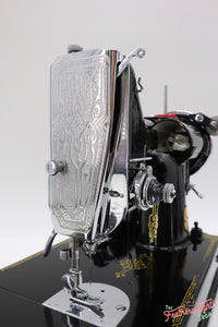 Singer Featherweight 221 Sewing machine, 1934 AD787***