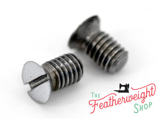 Load image into Gallery viewer, Screw, Singer Featherweight Stitch Length Indicator Screws - Set of 2 (Vintage Original)