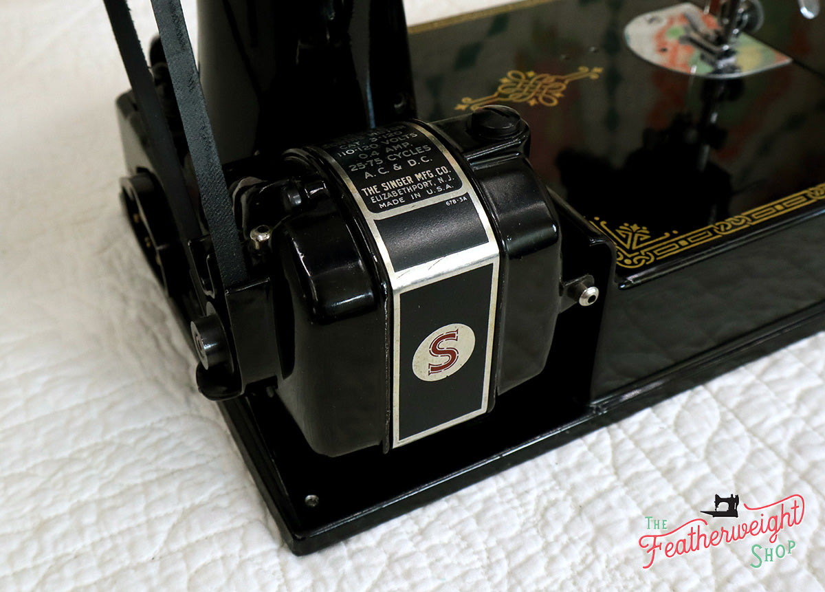 Singer Featherweight 221 Sewing Machine, Centennial: AJ791***