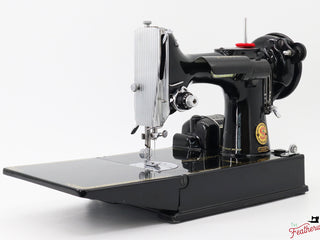 Load image into Gallery viewer, Singer Featherweight 221K Sewing Machine, RED &quot;S&quot; - ES651***