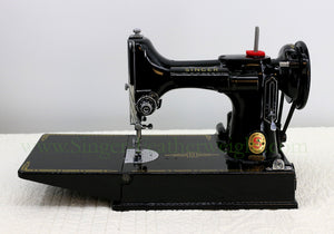 Singer Featherweight 221K Sewing Machine RED "S" ES170***