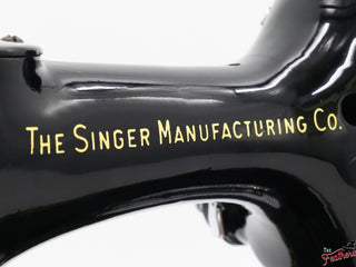 Load image into Gallery viewer, Singer Featherweight 221K Sewing Machine, RED &quot;S&quot; - ES651***