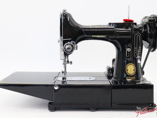 Load image into Gallery viewer, Singer Featherweight 222K Sewing Machine - EM96128* - 1957