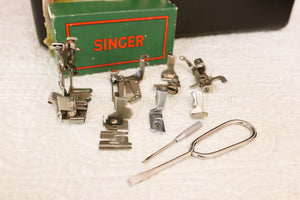Singer Featherweight 222K Sewing Machine EJ9130**