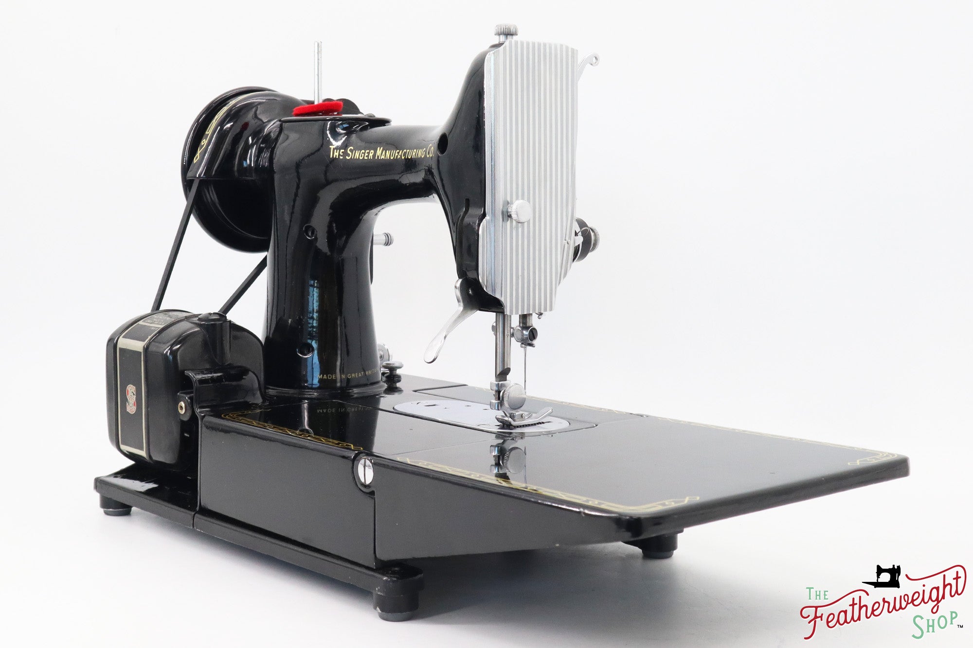 Singer Featherweight 222K Sewing Machine - EM96128* - 1957