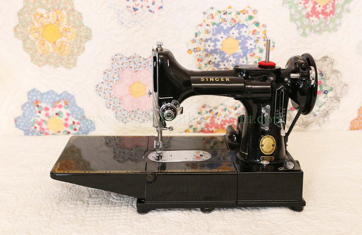 Singer Featherweight 222K Sewing Machine EJ9130**