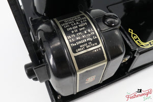 Singer Featherweight 222K Sewing Machine - EM96128* - 1957