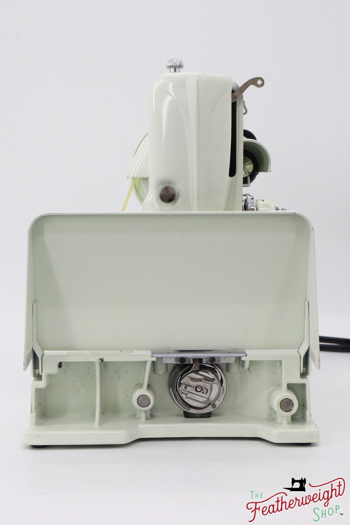 Singer Featherweight 221K Sewing Machine, British WHITE EV9694**