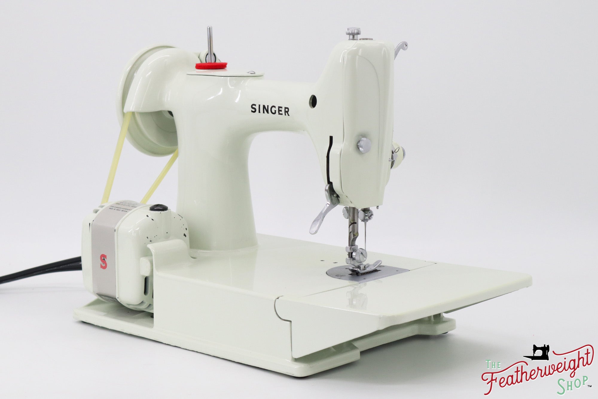 Singer Featherweight 221K Sewing Machine, British WHITE EV9694**