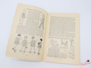 Load image into Gallery viewer, Book, How to Make Children&#39;s Clothes The Modern Singer Way (Vintage Original)