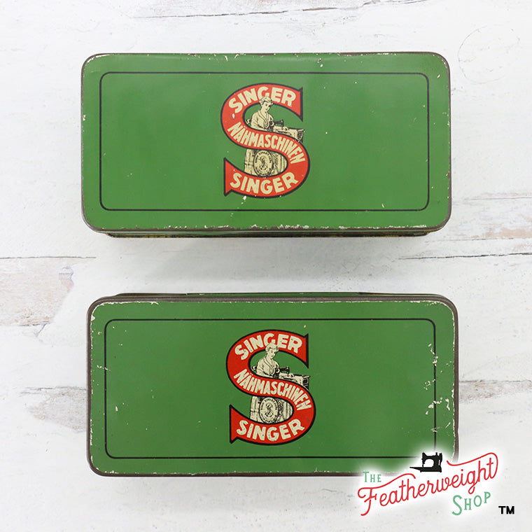 Singer Metal Attachments Tin - RARE Singer (Vintage Original