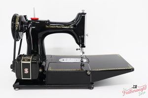 Singer Featherweight 222K Sewing Machine, RED "S" ER9016**