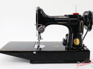 Load image into Gallery viewer, Singer Featherweight 221 Sewing Machine, AE773***