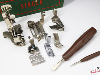 Load image into Gallery viewer, Singer Featherweight 221K Sewing Machine, 1955 - EK986***