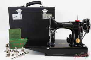 Singer Featherweight 221 Sewing Machine, AF081***