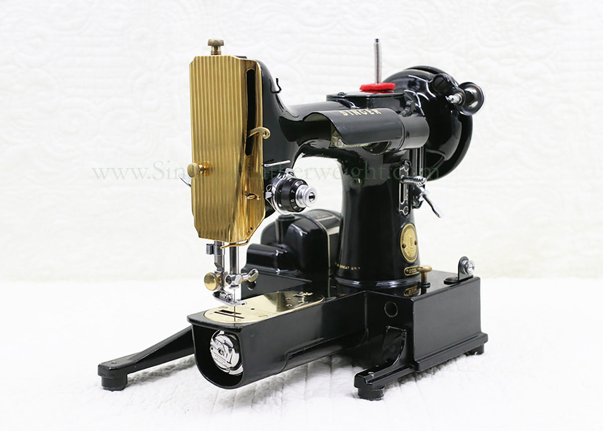 Singer Featherweight 222K Sewing Machine EK634*** GOLD PLATED!!!