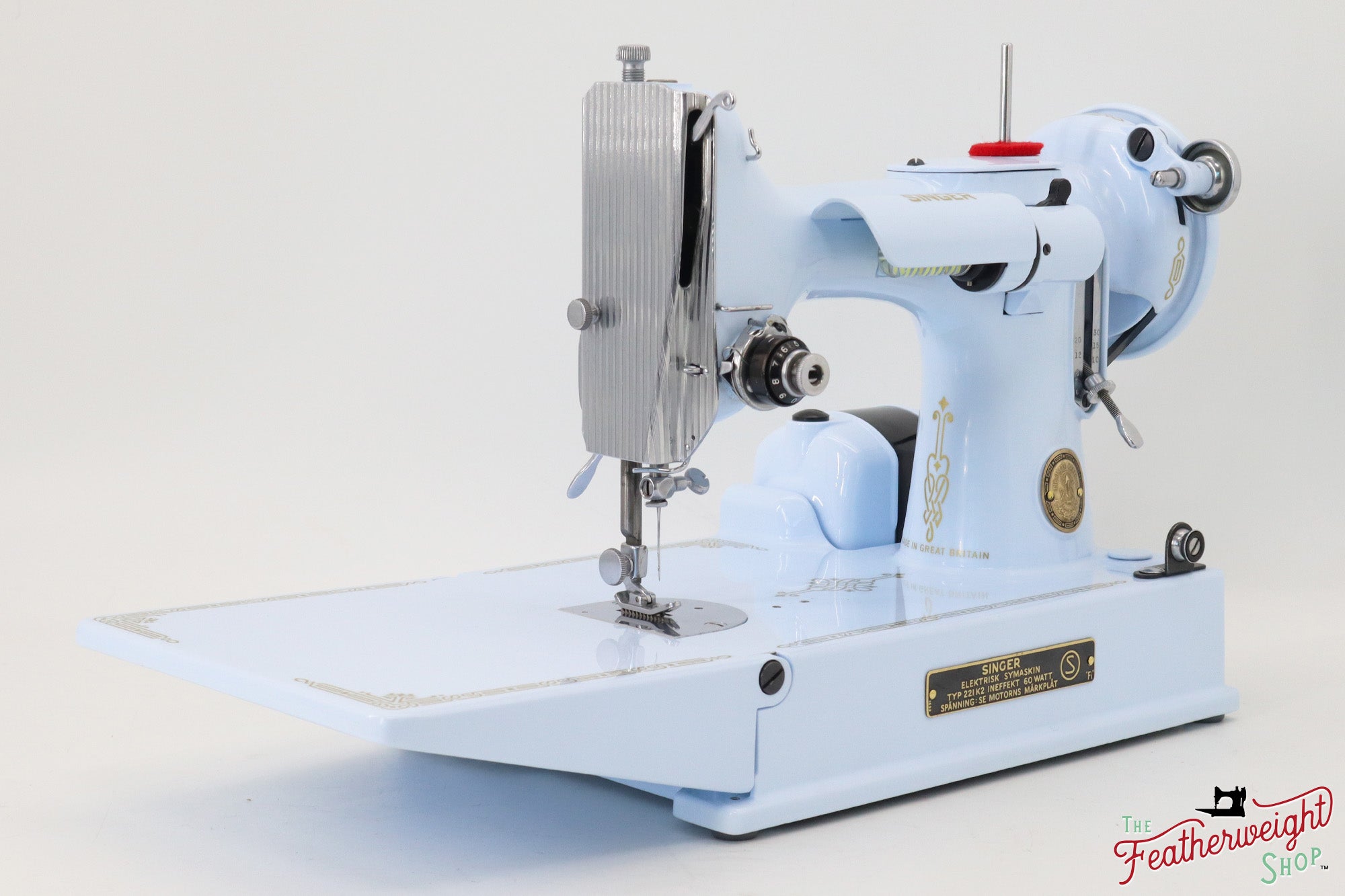 Singer Featherweight 221 Tutorial for Cleaning & Polishing – The Singer  Featherweight Shop