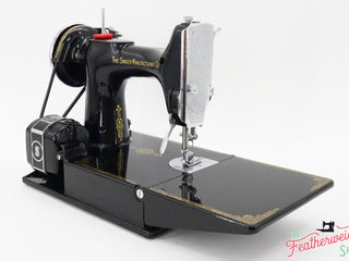 Load image into Gallery viewer, Singer Featherweight 221 Sewing Machine, AE773***