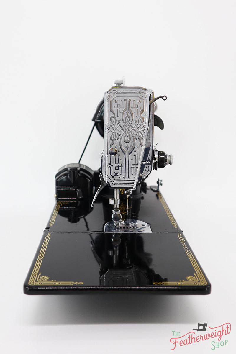 Singer Featherweight 221 Sewing Machine, AF081***