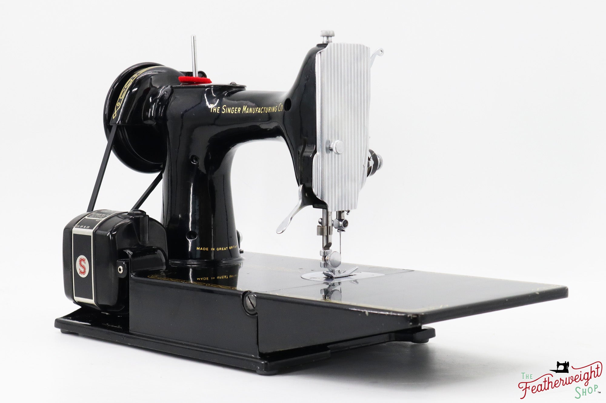 Singer Featherweight 221K Sewing Machine, 1955 - EK986***