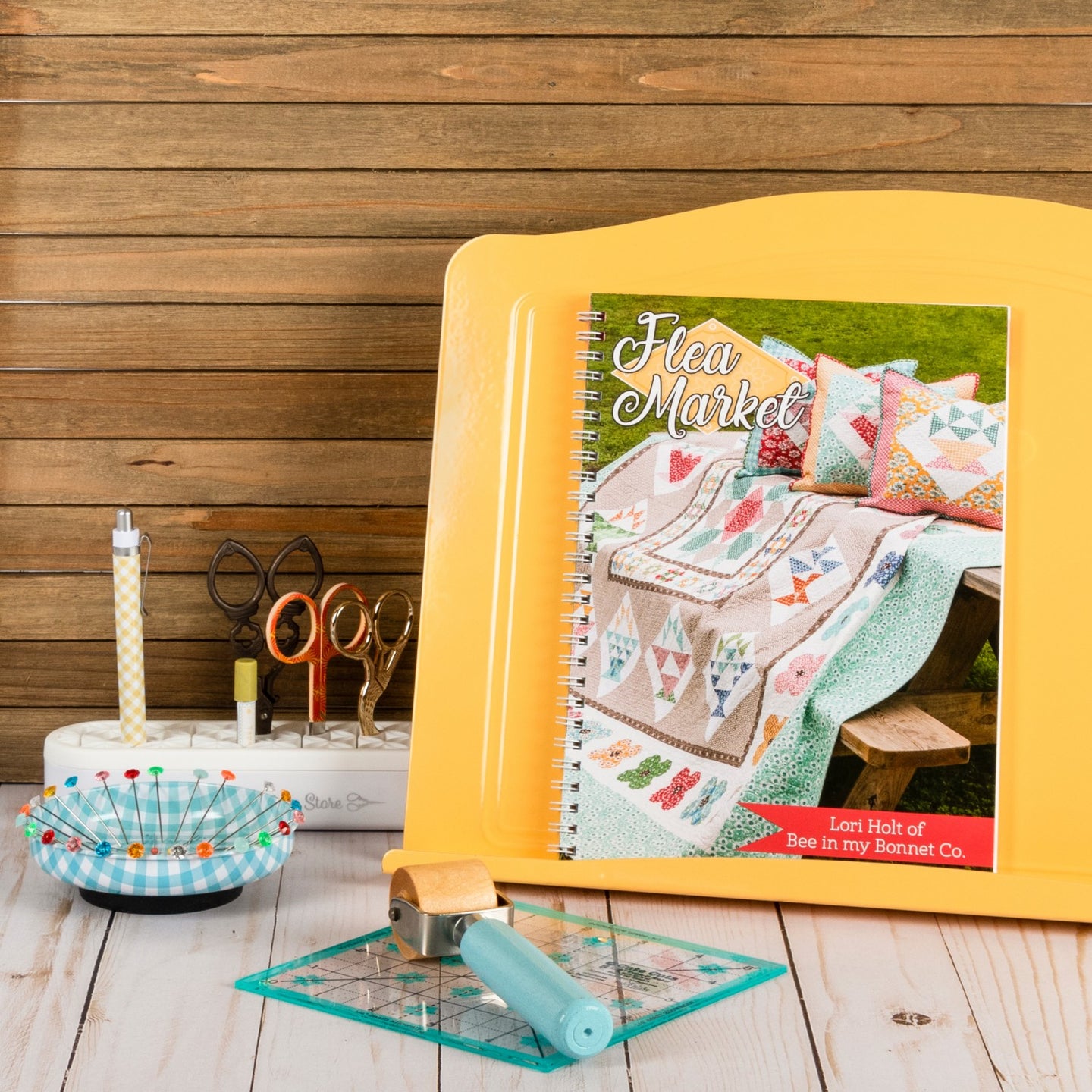The Bee's Knees Book Stand by Lori Holt - DAISY YELLOW