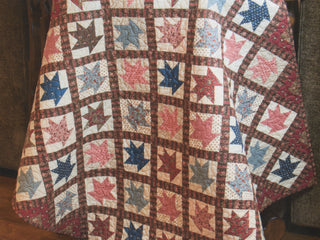 Load image into Gallery viewer, PATTERN BOOK, Classic &amp; Heirloom Quilts