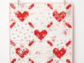 Load image into Gallery viewer, Pattern, Love is All Around MINI Quilt by Ellis &amp; Higgs (digital download)