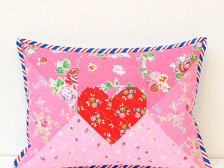Load image into Gallery viewer, Pattern, Love Letter Pillow Cover / MINI Quilt by Ellis &amp; Higgs (digital download)
