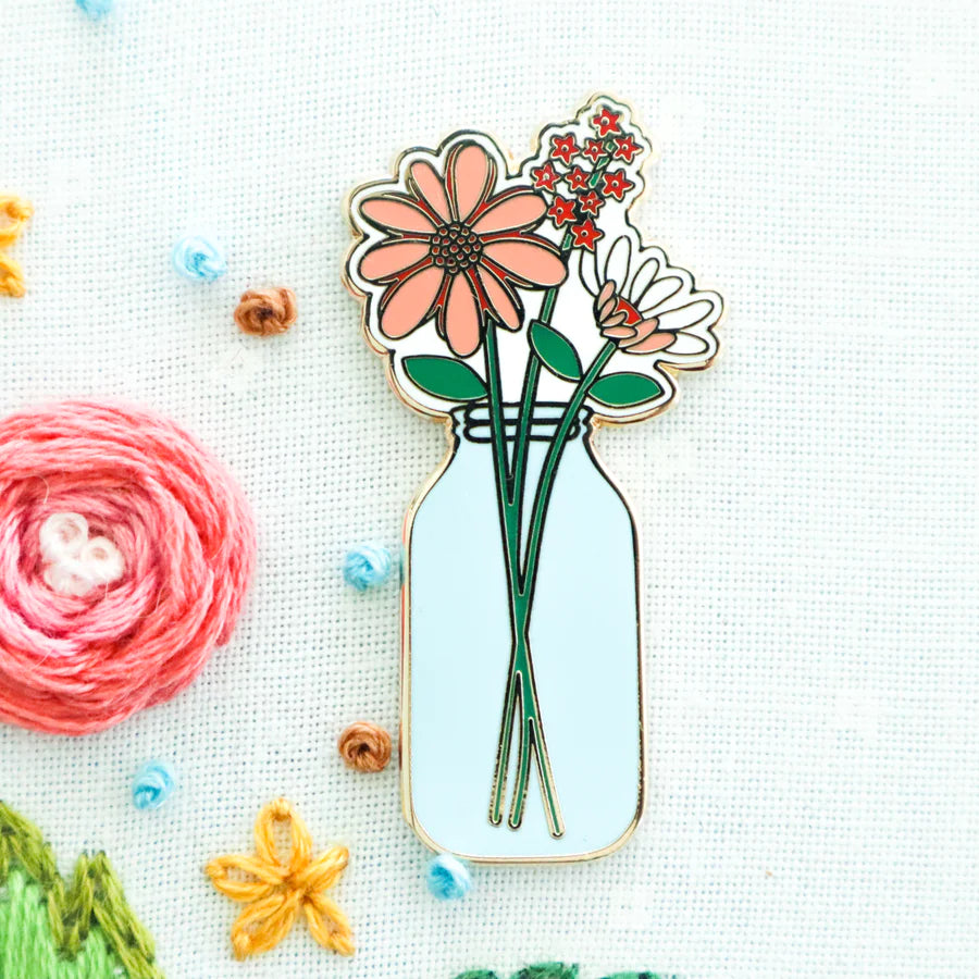 Needle Minder, MASON JAR VASE by Flamingo Toes