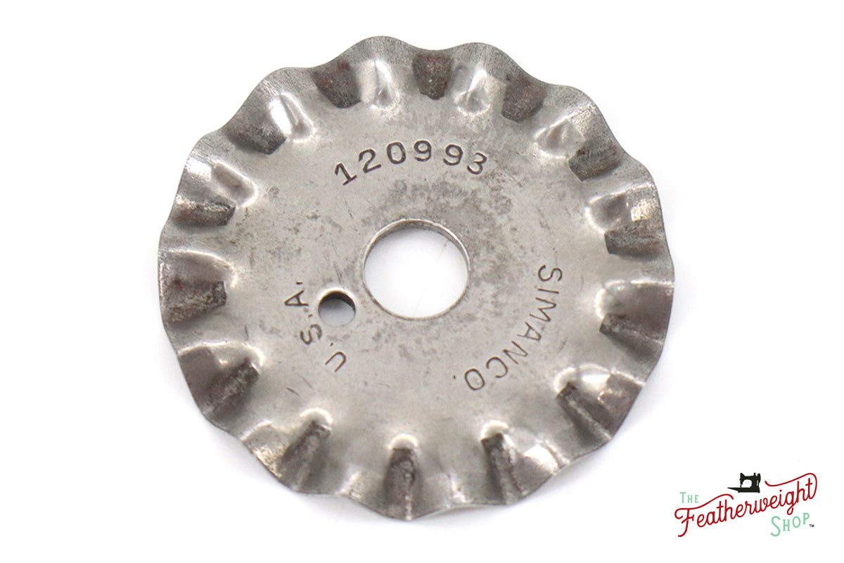 Excel 28MM Pinking Rotary Blade (2PK) - 098171600150