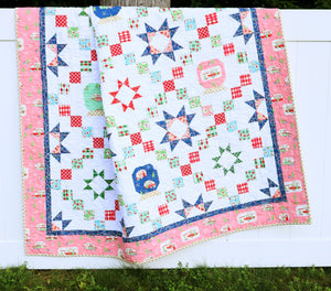 PATTERN, STARRY SNOW GLOBE Quilt by Beverly McCullough of Flamingo Toes