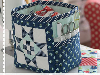 Load image into Gallery viewer, PATTERN BOOK, The Bonnie &amp; Camille Quilt Bee